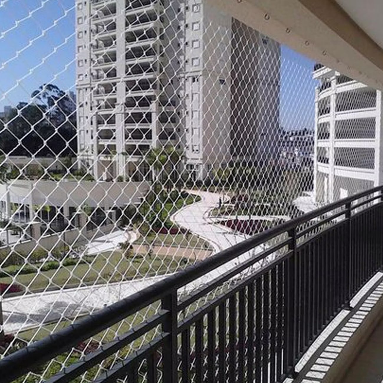 Instalação de Telas e Redes de Proteção